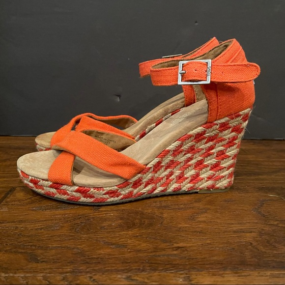 Toms Espadrille Wedge Sandals - Picture 1 of 6